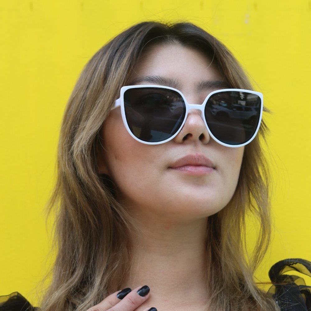 Retro Cat Eye Rounded Sunglasses - White